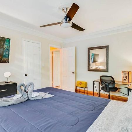 Stunning Atl 5Bdr Home Near Cdc Emory Sleeps 12 亚特兰大 外观 照片