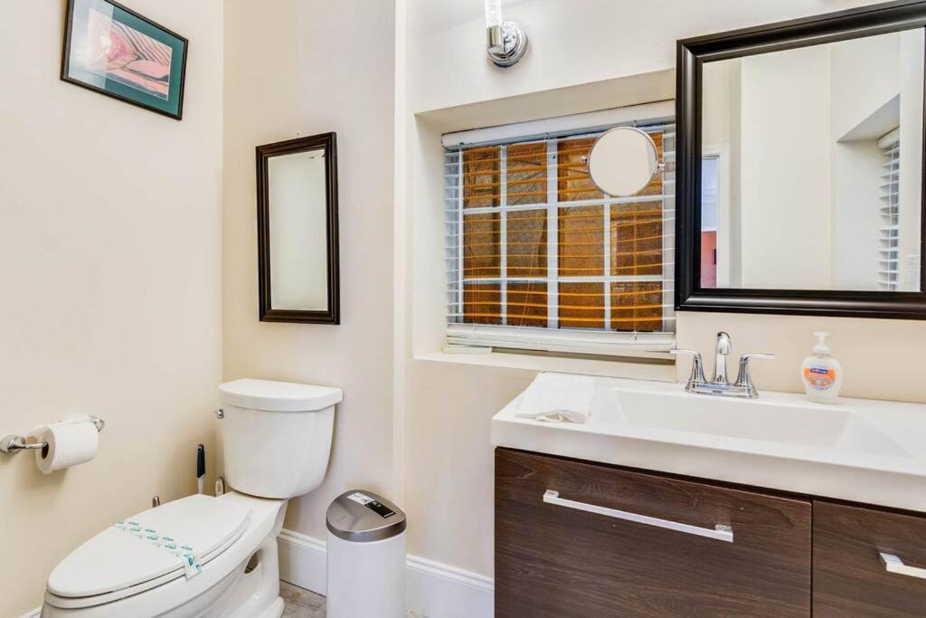 Stunning Atl 5Bdr Home Near Cdc Emory Sleeps 12 亚特兰大 外观 照片